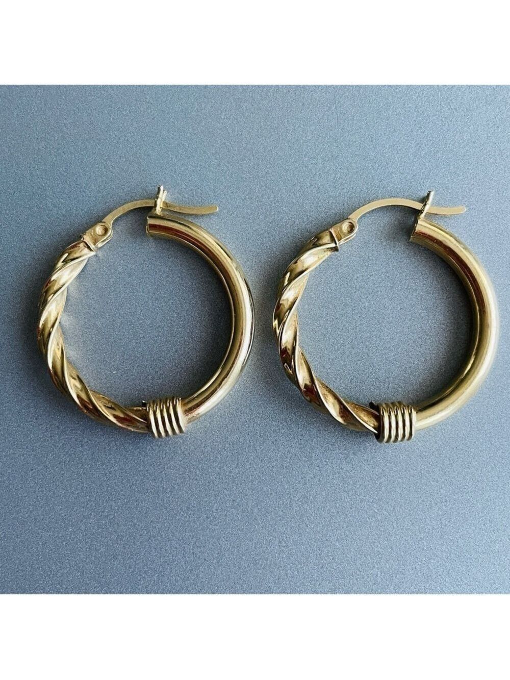 14k Gold Polished & Twisted Cable Hoop Round Vintage GEMES Designer Earr…